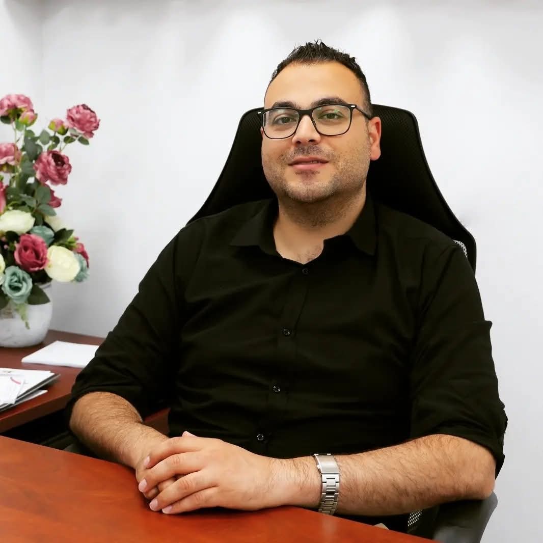 د. د. منذر برهان قفيشة - الخليل